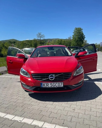 Volvo S60 cena 93000 przebieg: 147310, rok produkcji 2018 z Wieliczka małe 106